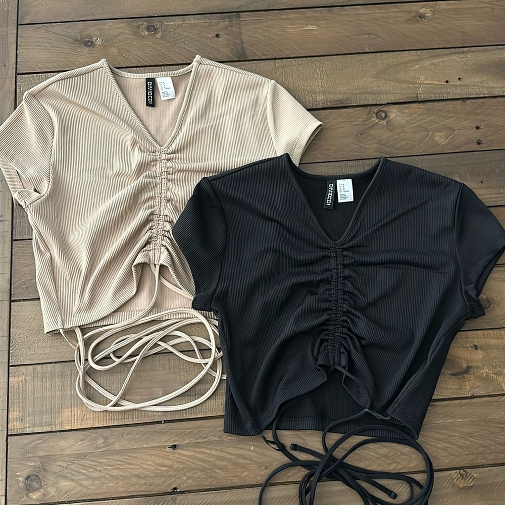H&M cropped top set